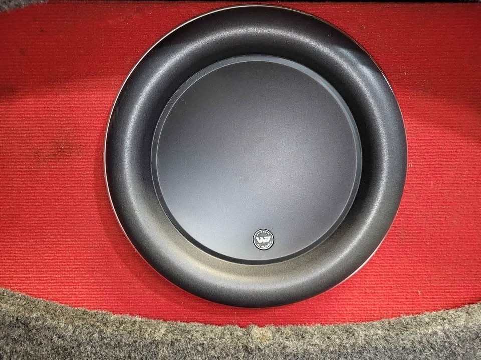 Jl audio W7 HO SUBWOOFER WITH PORTED ENCLOSURE - Image 6