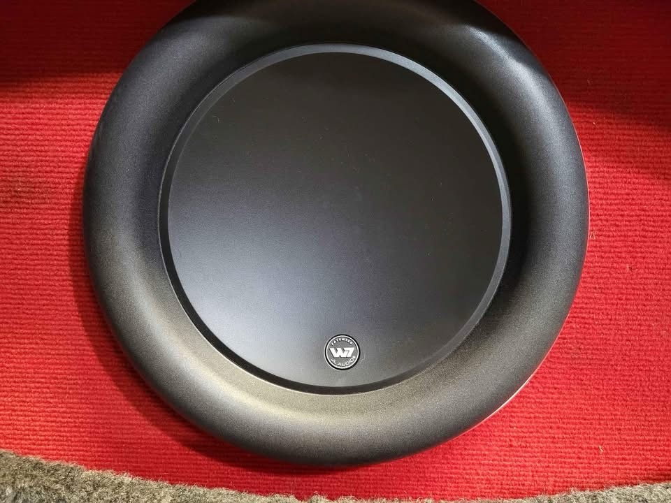 Jl audio W7 HO SUBWOOFER WITH PORTED ENCLOSURE - Image 5